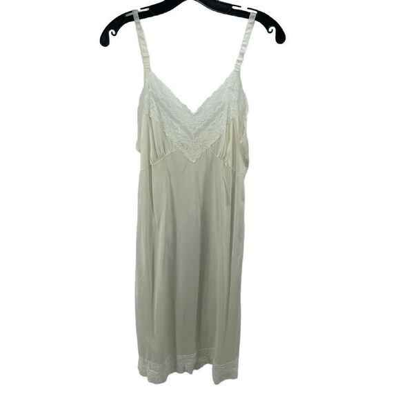 Vintage Womens Night Gown Sleepwear Sleeveless Lace V Neck Stretch Cream 36 - Picture 3 of 14